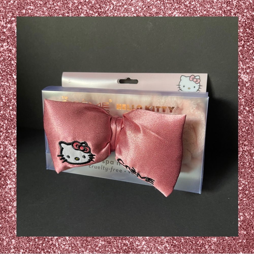 🎀 Hello Kitty plush and silky headband with bow 🎀
